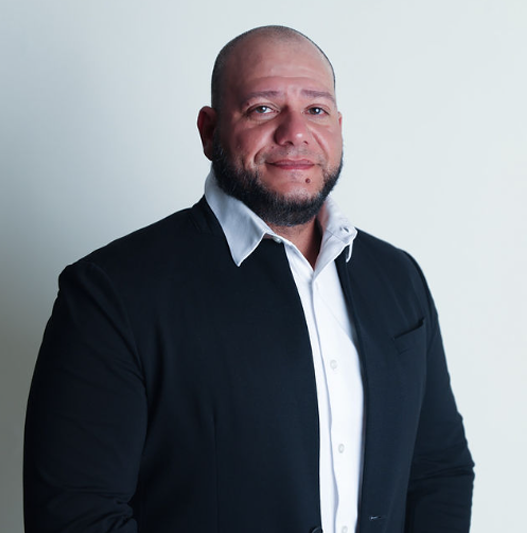 Luis Vega
